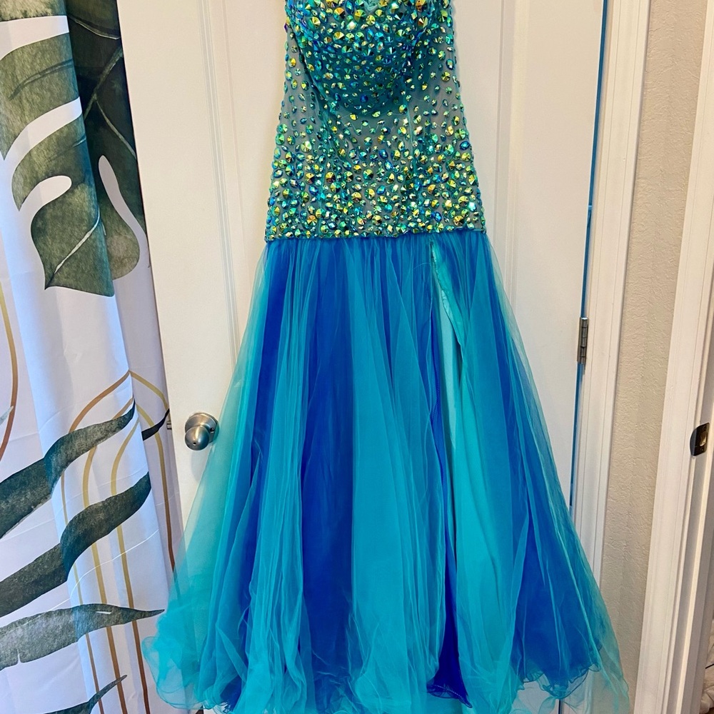 Sherri Hill Prom Dress